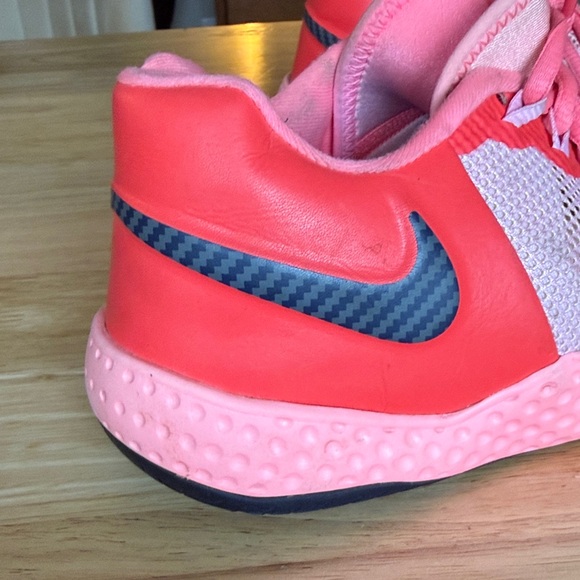 Nike Court Flare 2 Athletic Shoes Womens Sz 8 Casual Sneakers Red Pink Trainer - Picture 2 of 10